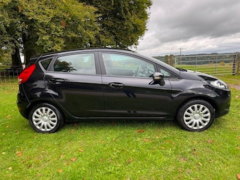 Used Ford Fiesta 2012 for sale - 76218730: Photo
