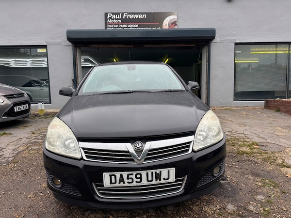 Used Vauxhall Astra 2009 for sale - 76280598: Photo 2