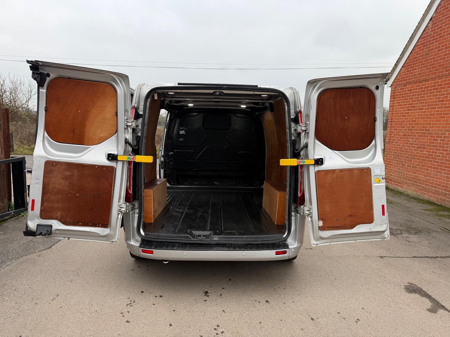 Used Ford Transit Custom 2019 for sale - 77015620: Photo 38
