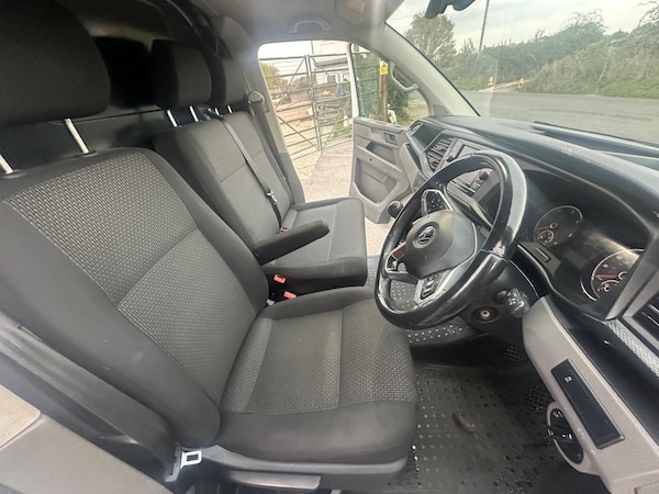 Used Volkswagen Transporter 2020 for sale - 76315240: Photo 31