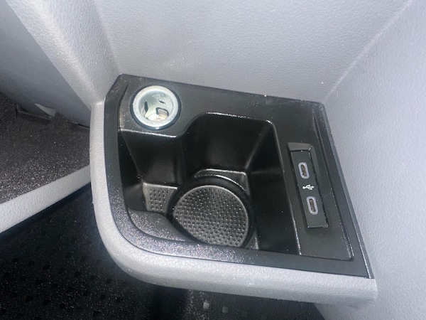 Used Volkswagen Transporter 2020 for sale - 76315240: Photo 34