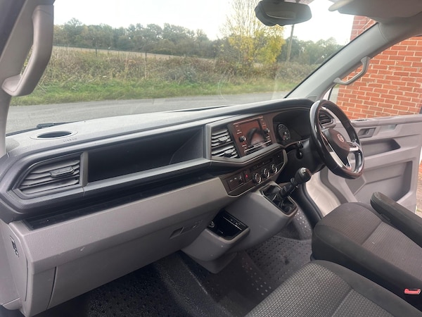 Used Volkswagen Transporter 2020 for sale - 76315240: Photo 40