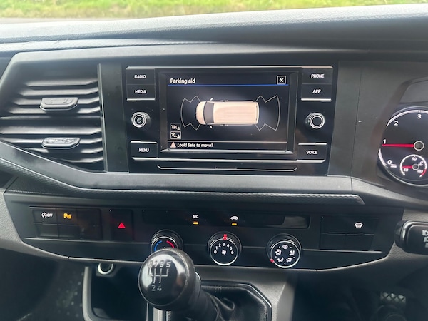 Used Volkswagen Transporter 2020 for sale - 76315240: Photo 51