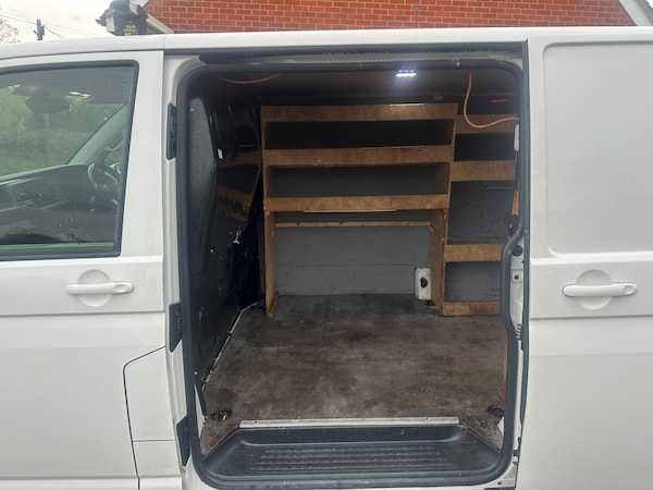 Used Volkswagen Transporter 2020 for sale - 76315240: Photo 54