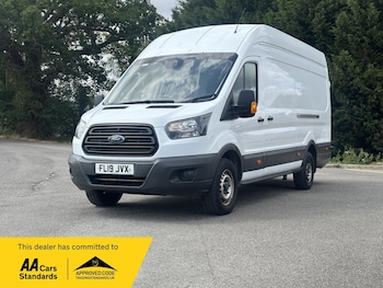 Used Ford Transit 2019 for sale - 75990042: Photo