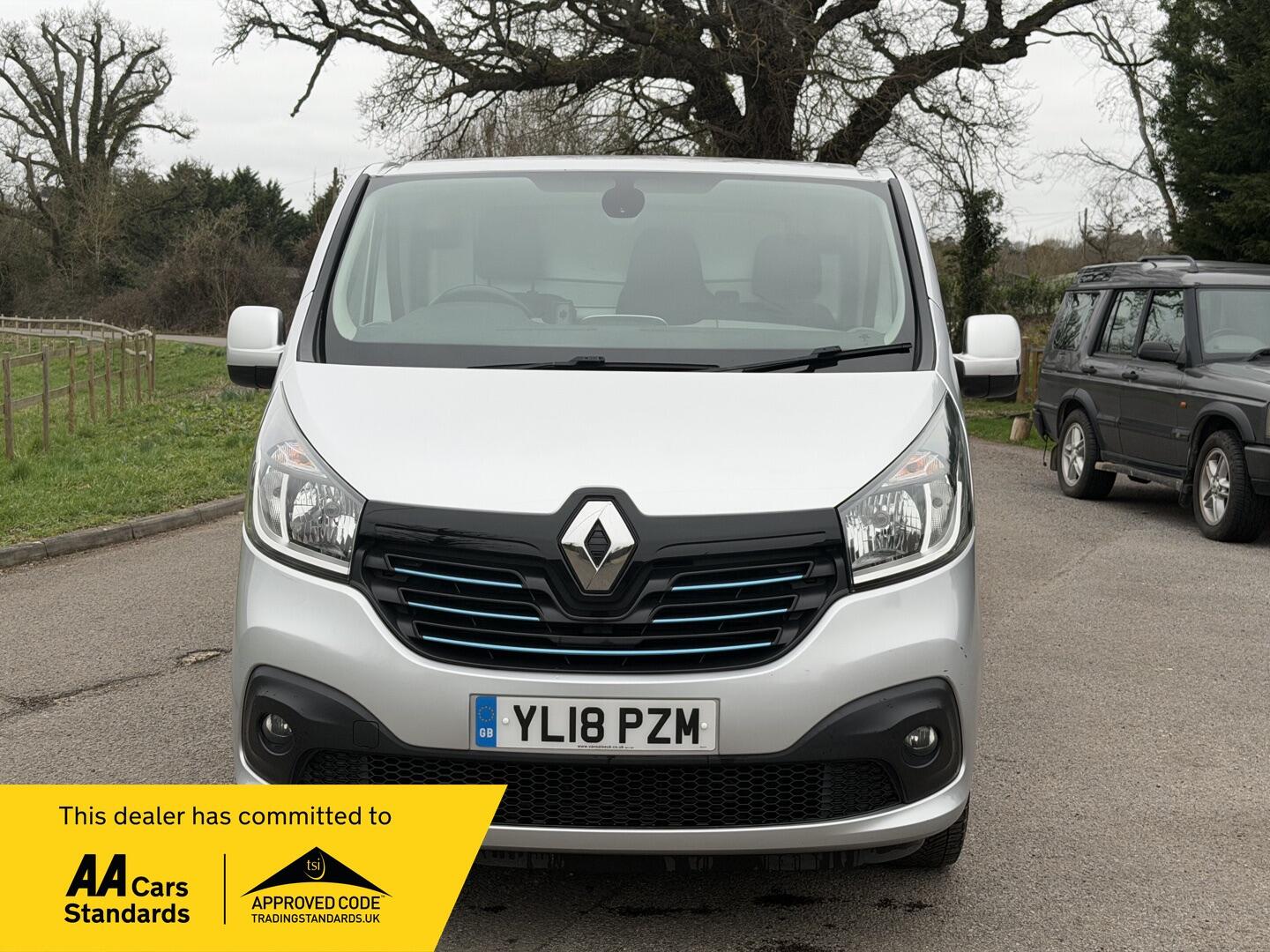Used Renault Trafic 2018 for sale - 77587341: Photo 2