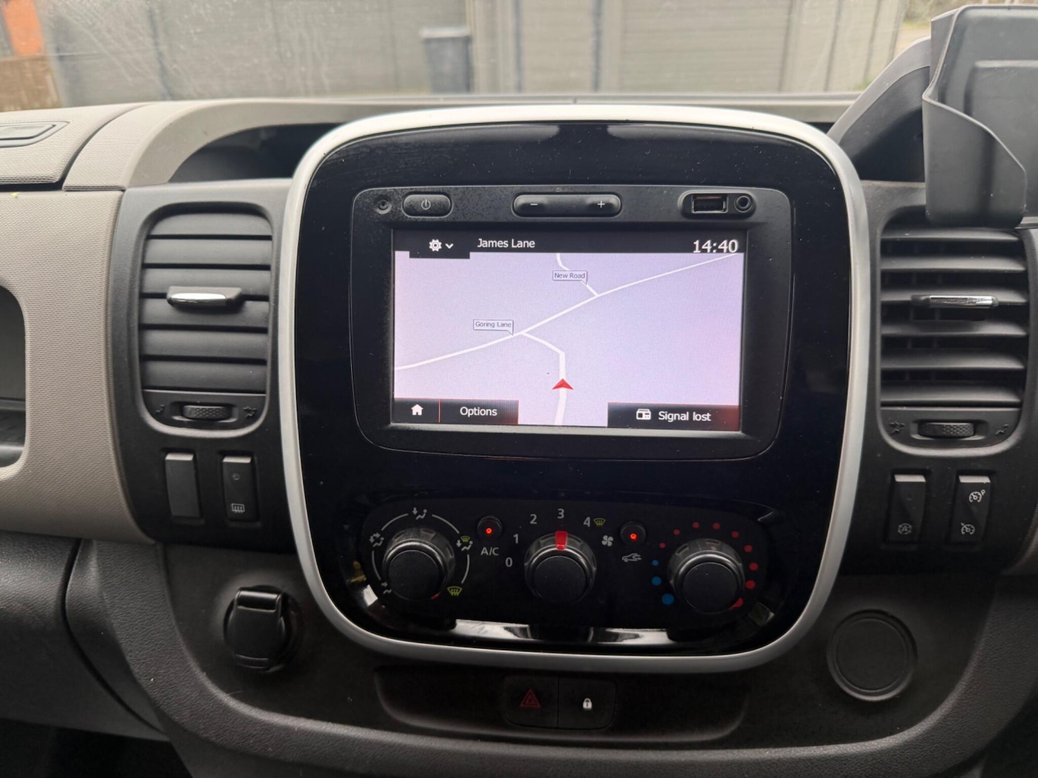 Used Renault Trafic 2018 for sale - 77587341: Photo 43