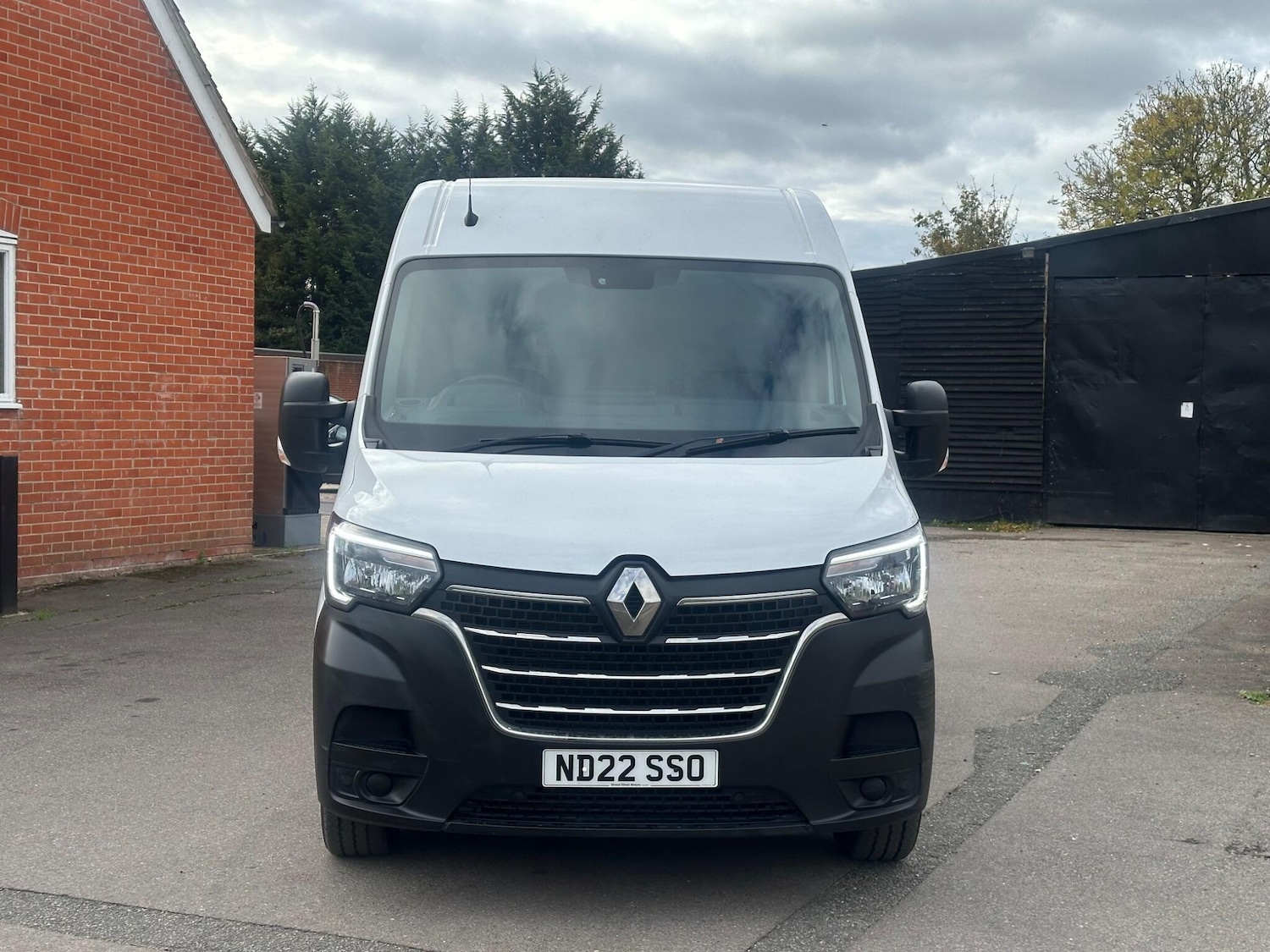 Used Renault Master 2022 for sale - 76647436: Photo 2