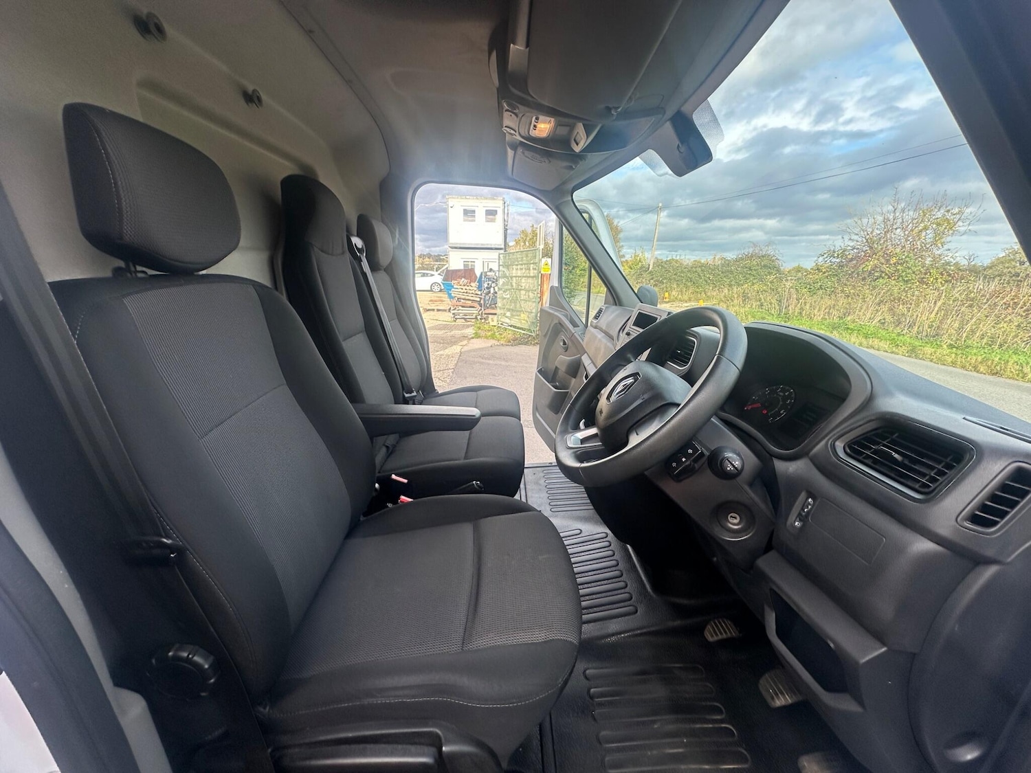 Used Renault Master 2022 for sale - 76647436: Photo 26