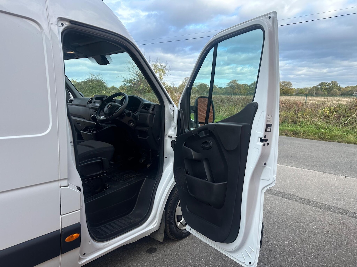 Used Renault Master 2022 for sale - 76647436: Photo 39