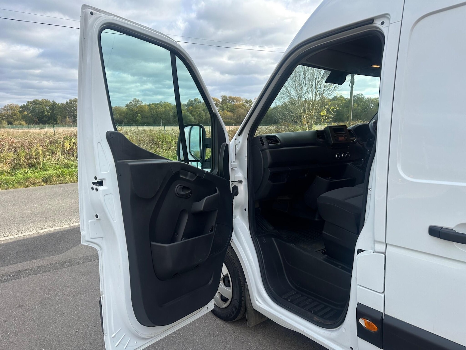 Used Renault Master 2022 for sale - 76647436: Photo 40