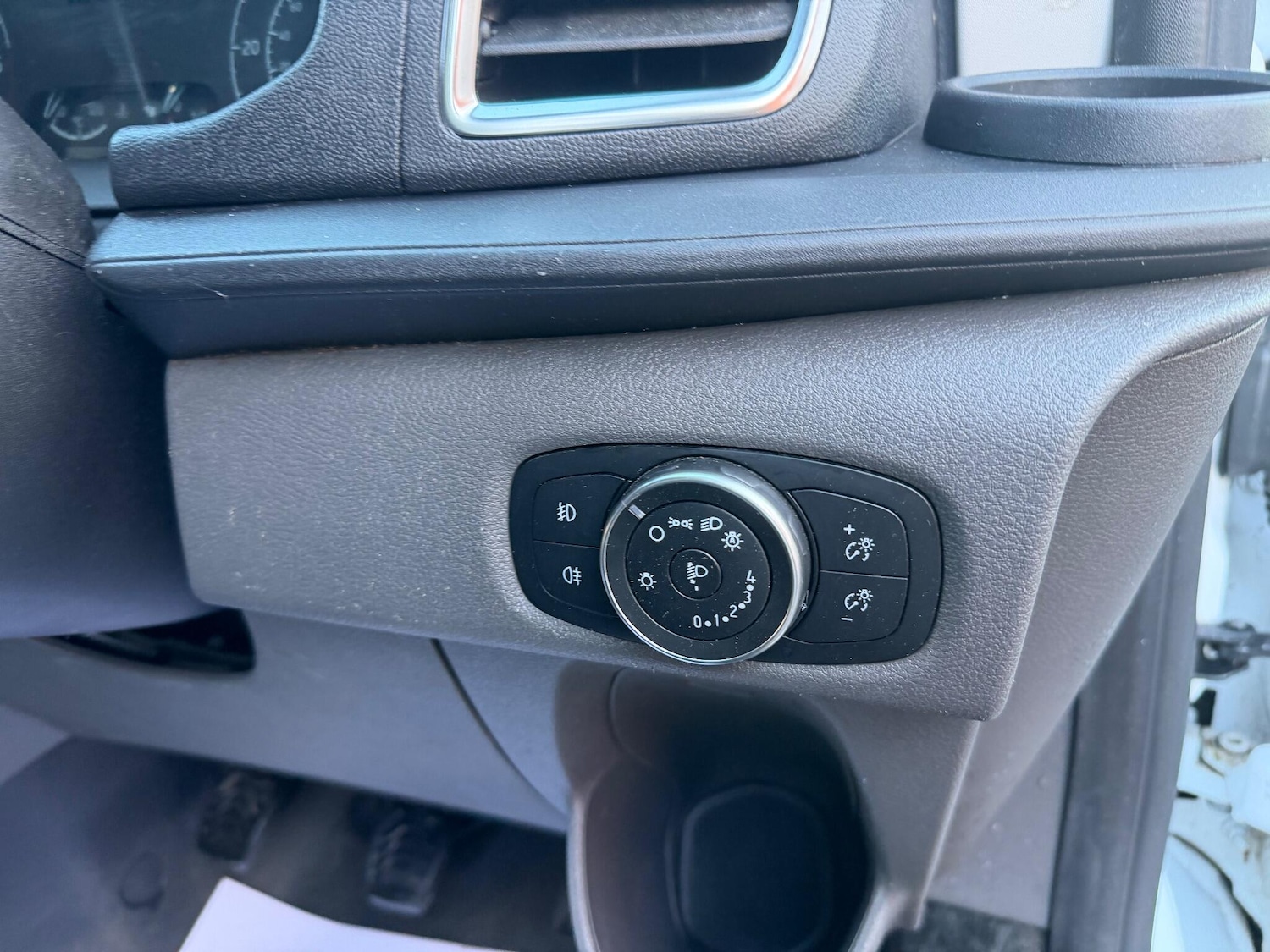 Used Ford Transit Custom 2019 for sale - 77015888: Photo 28