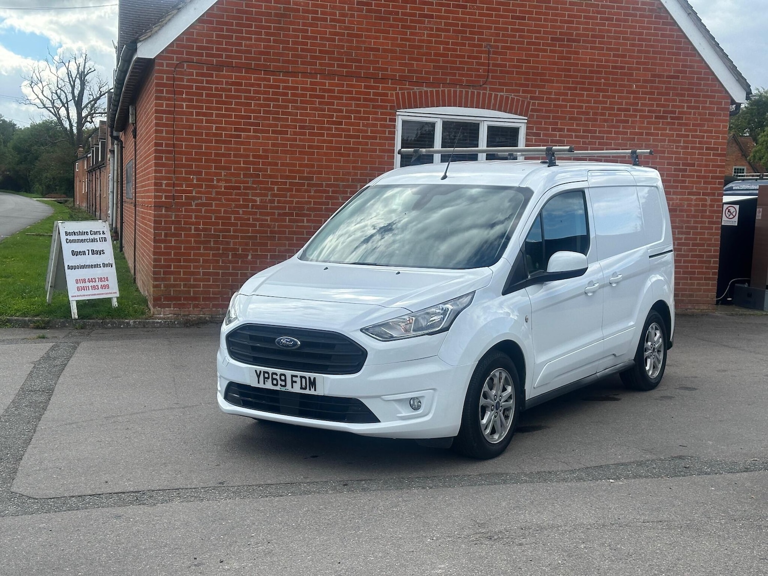 Used Ford Transit Connect 2019 for sale - 76702095: Photo 12