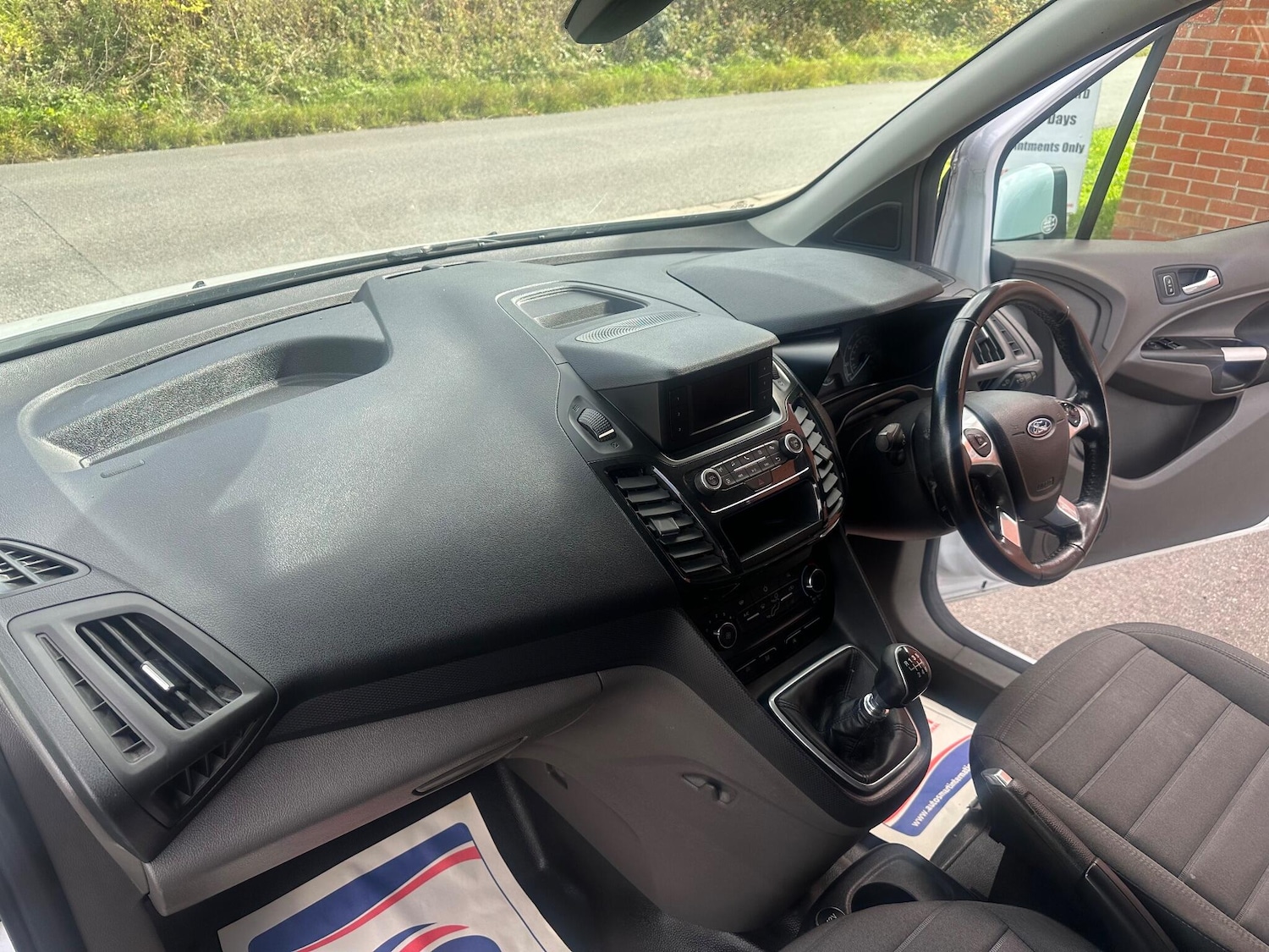 Used Ford Transit Connect 2019 for sale - 76702095: Photo 38