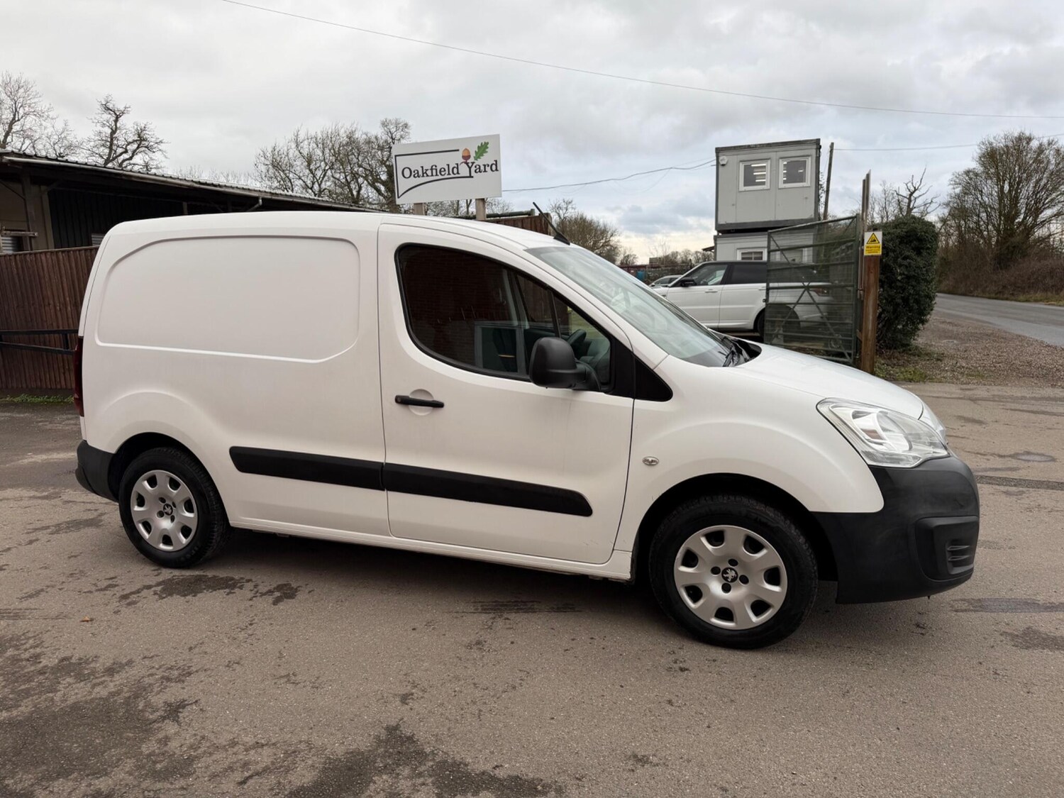 Used Peugeot Partner 2018 for sale - 77376646: Photo 21