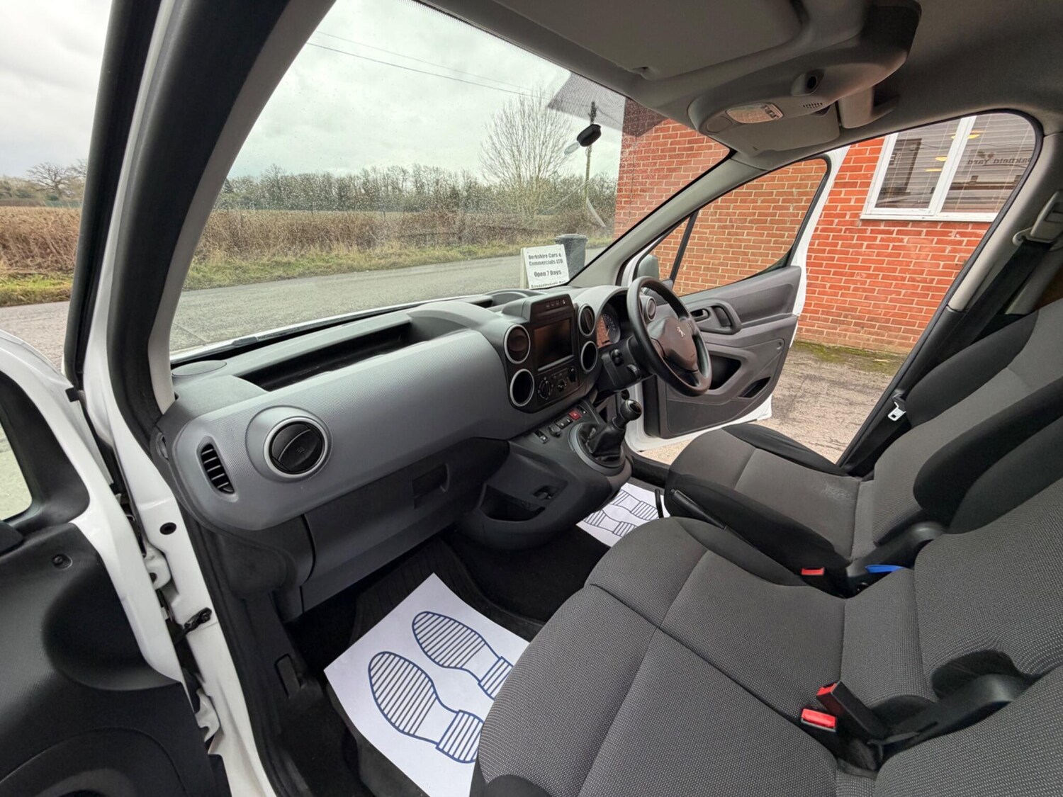 Used Peugeot Partner 2018 for sale - 77376646: Photo 29