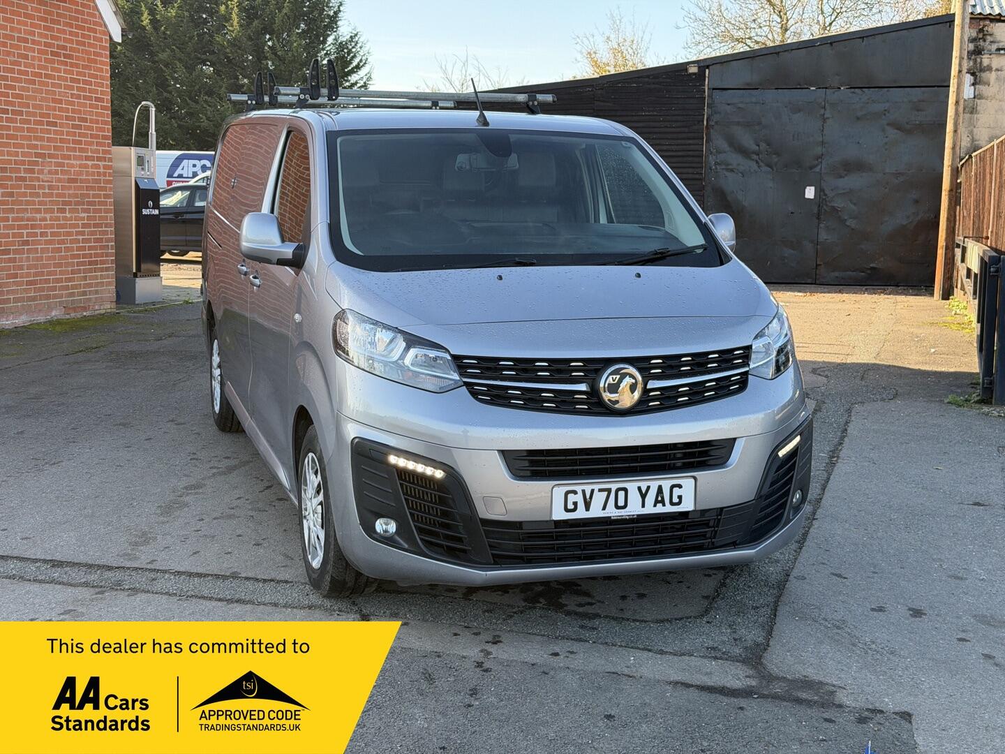 Used Vauxhall Vivaro 2021 for sale - 76647433: Photo 2