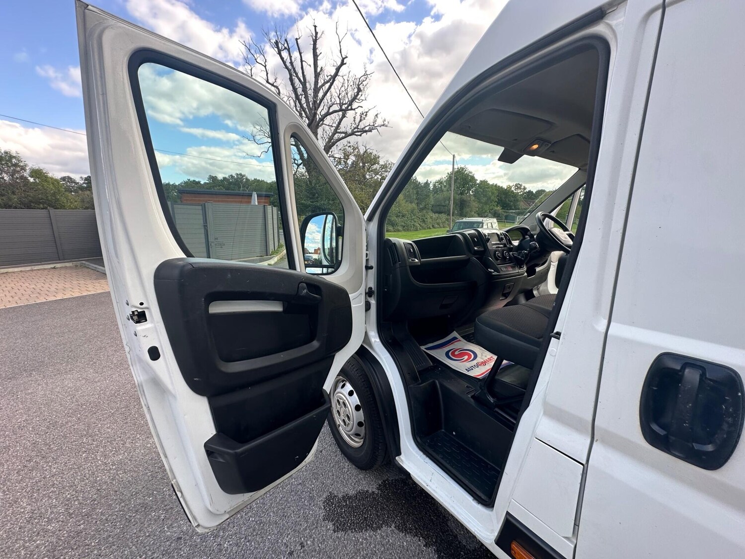 Vehicle 44