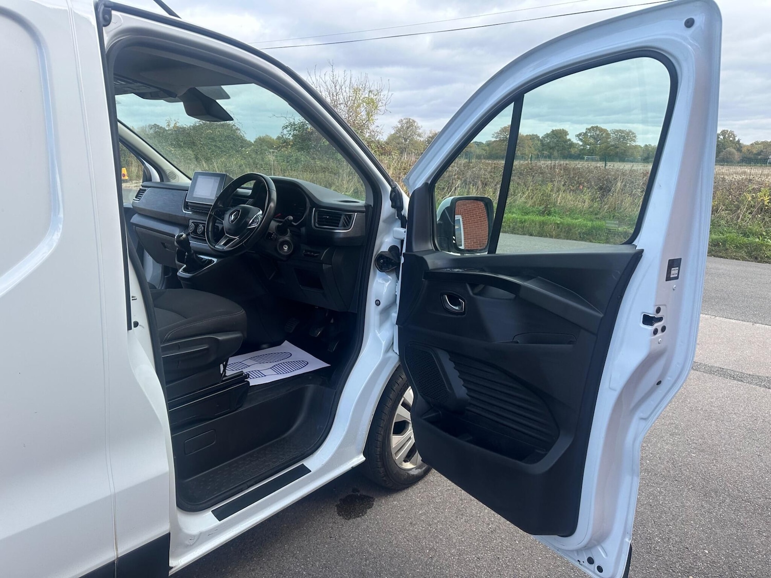 Used Renault Trafic 2022 for sale - 76647422: Photo 54