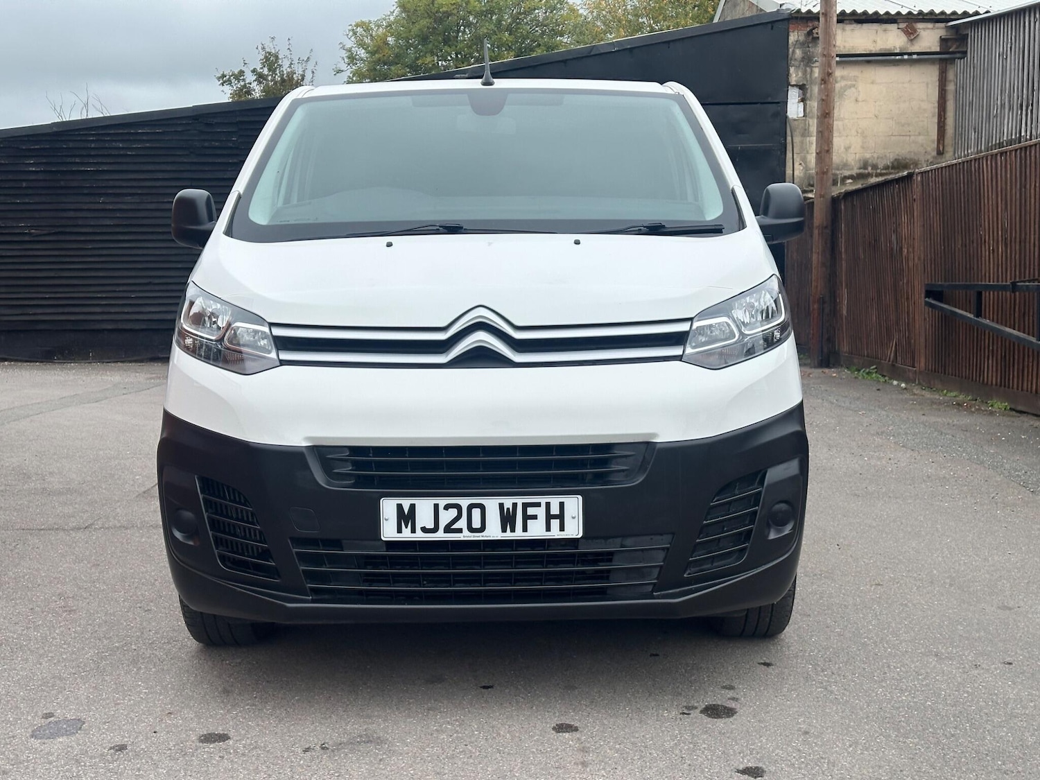 Used Citroen Dispatch 2020 for sale - 76647428: Photo 14