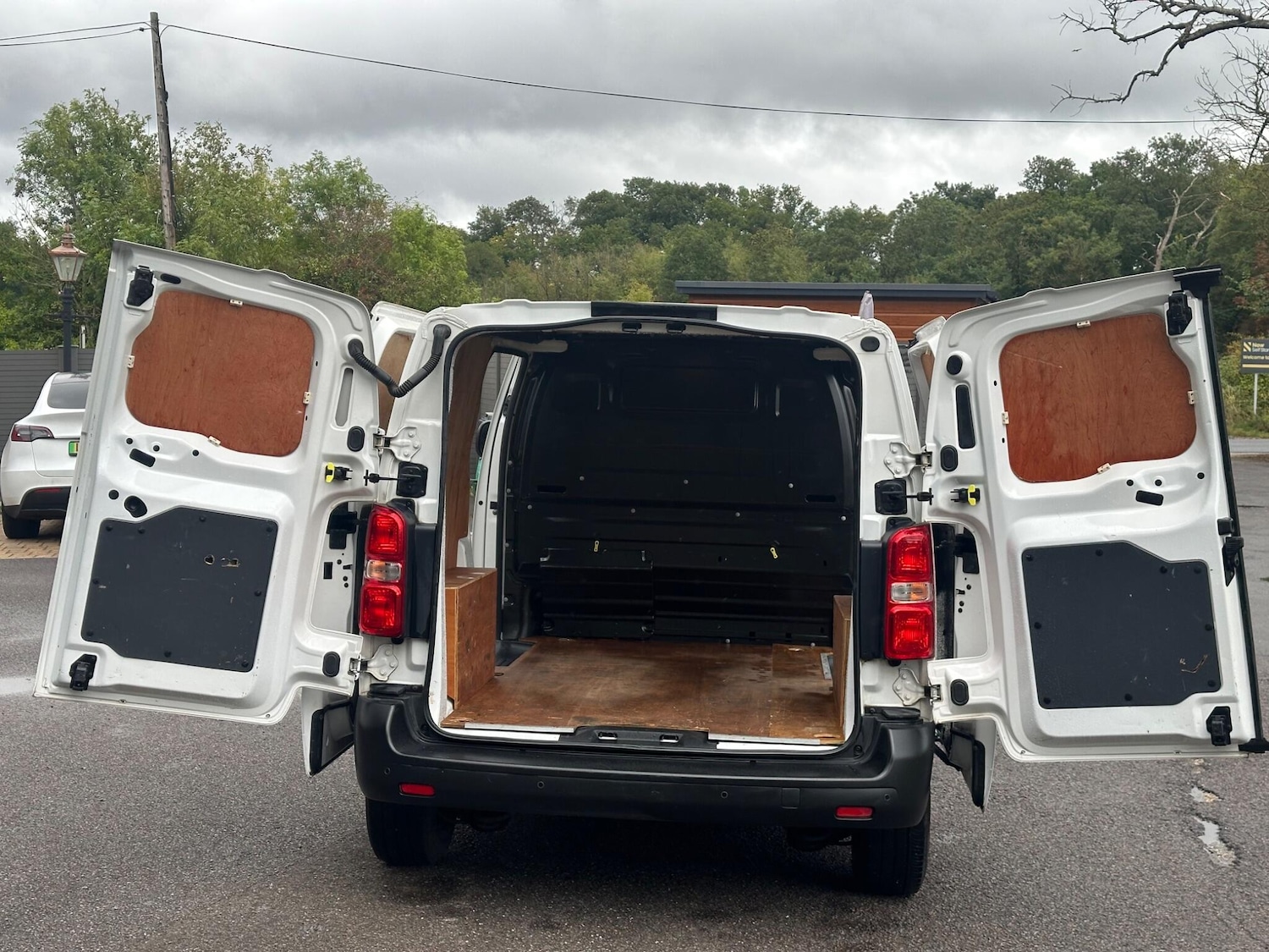 Used Citroen Dispatch 2020 for sale - 76647428: Photo 21