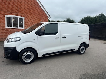 Used Citroen Dispatch 2020 for sale - 76647428: Photo