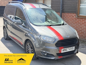 Used Ford Transit Courier 2018 for sale - 79034516: Photo