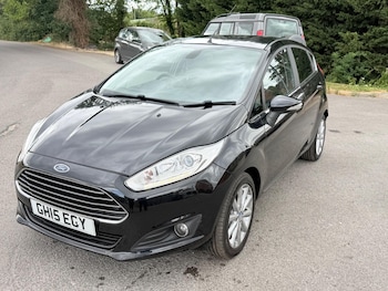 Used Ford Fiesta 2015 for sale - 79374279: Photo