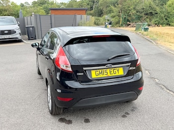 Used Ford Fiesta 2015 for sale - 79374279: Photo