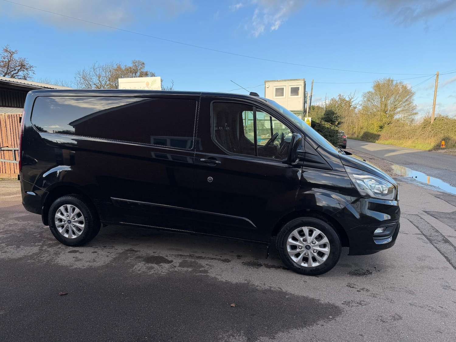 Used Ford Transit Custom 2020 for sale - 76647423: Photo 24