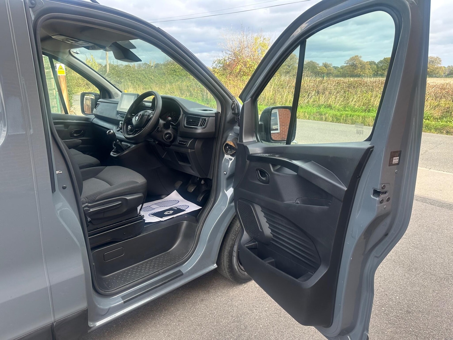 Used Renault Trafic 2022 for sale - 76647437: Photo 25