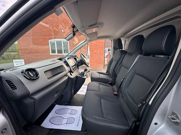 Used Renault Trafic 2018 for sale - 76123007: Photo 38