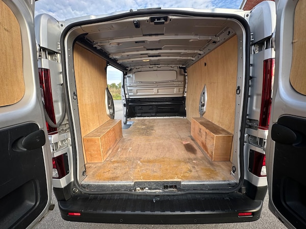 Used Renault Trafic 2018 for sale - 76123007: Photo 43