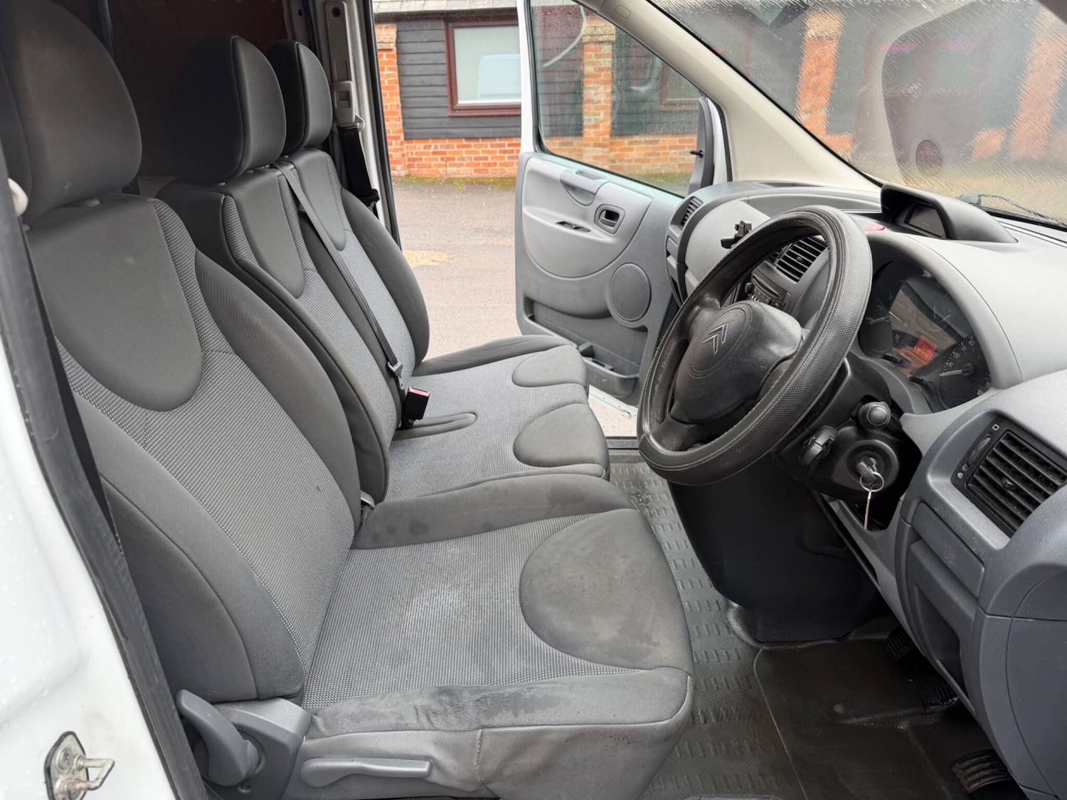 Used Citroen Dispatch 2012 for sale - 77625582: Photo 13