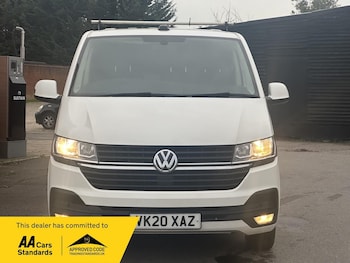 Used Volkswagen Transporter 2020 for sale - 76647438: Photo