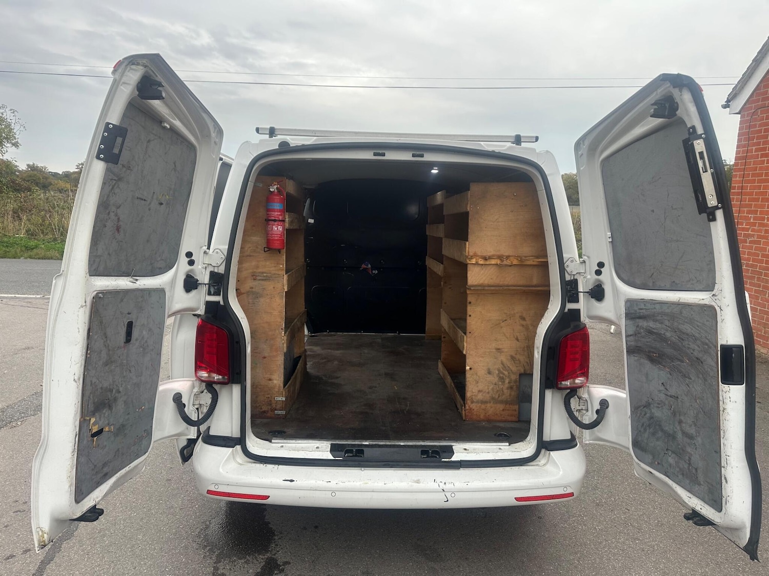 Used Volkswagen Transporter 2020 for sale - 76647438: Photo 55