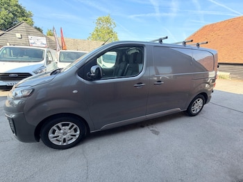 Used Vauxhall Vivaro 2022 for sale - 79158000: Photo