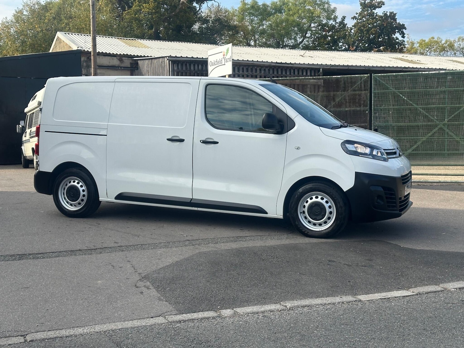 Used Citroen Dispatch 2018 for sale - 76647430: Photo 24