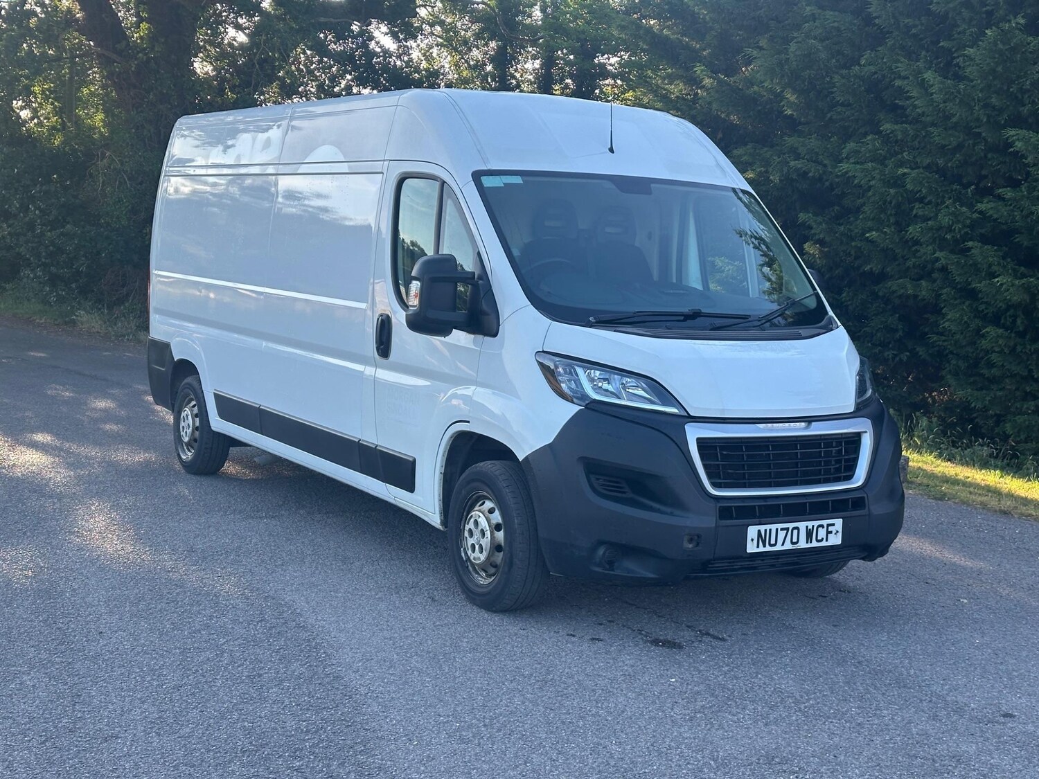 Vehicle 28