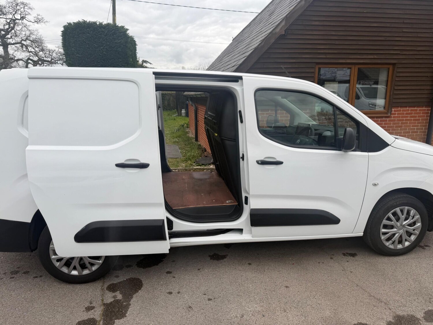 Used Citroen Berlingo 2020 for sale - 78100186: Photo 24