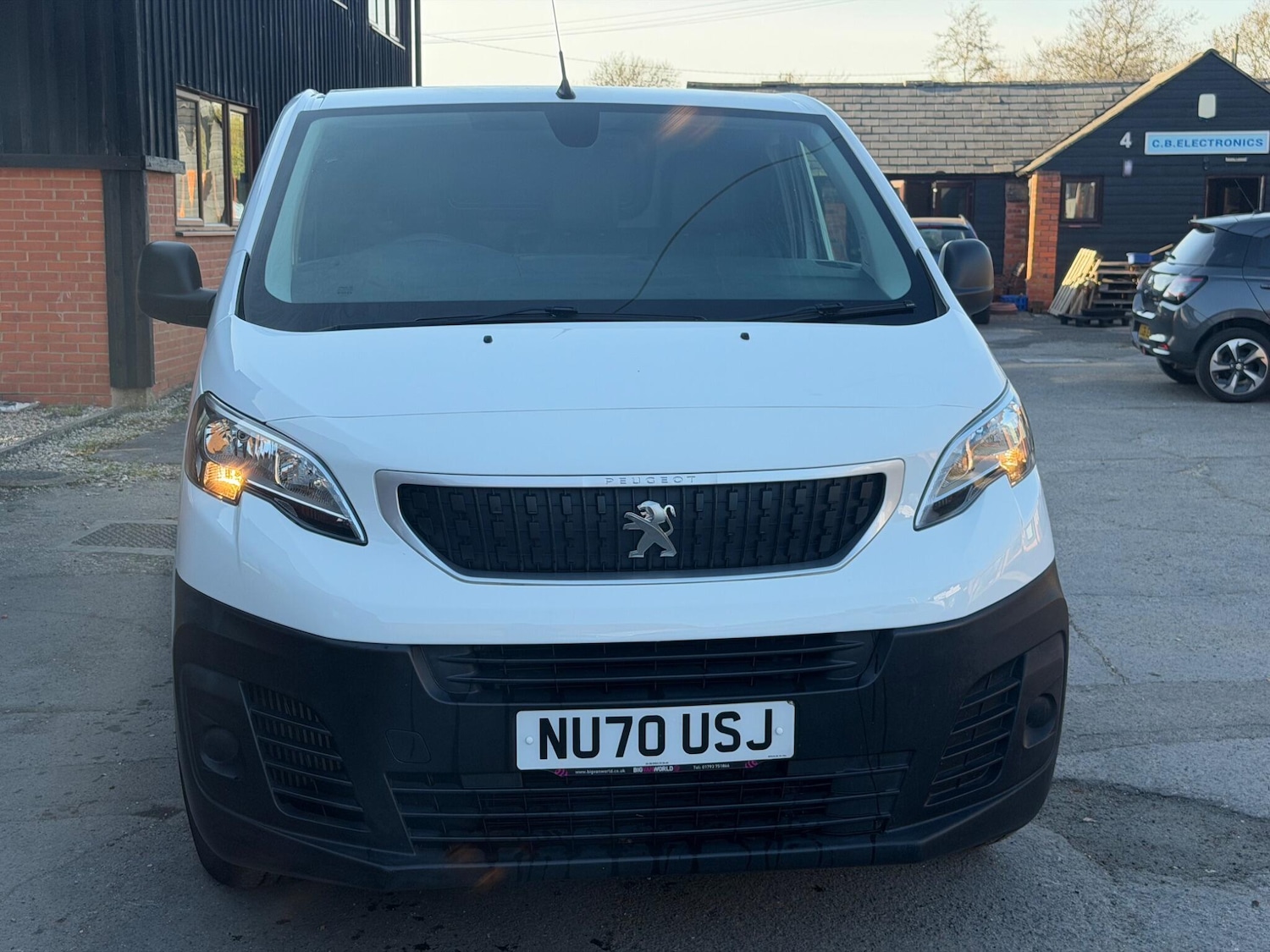 Used Peugeot Expert 2020 for sale - 78127568: Photo 25