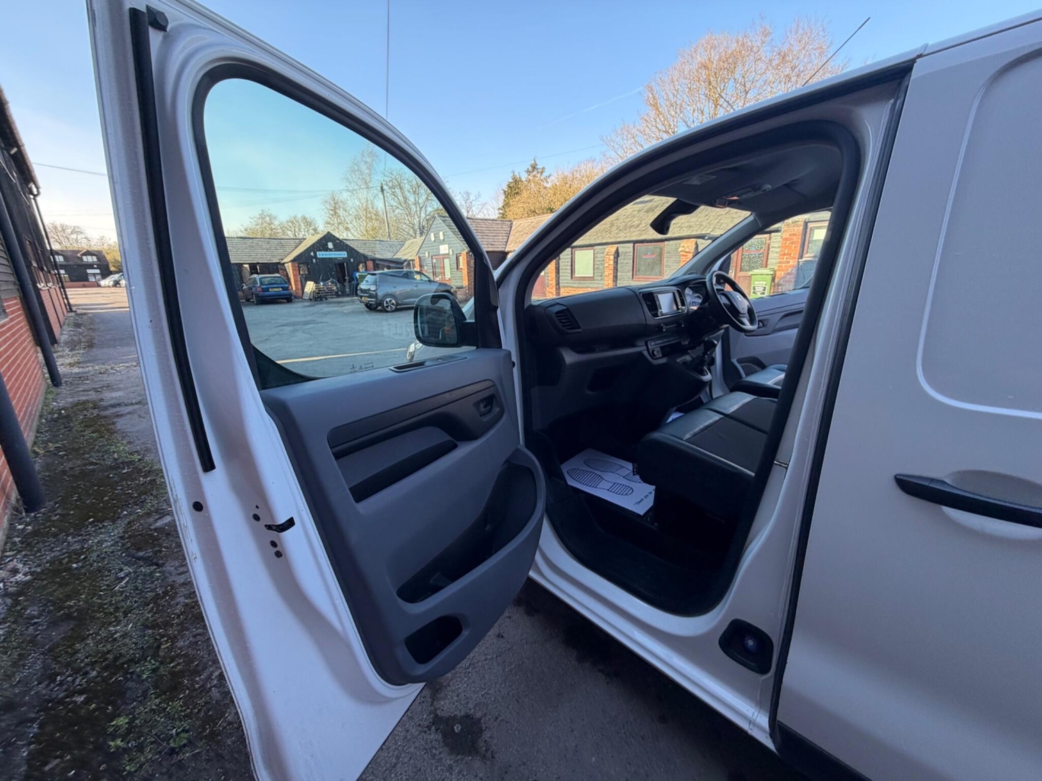 Used Peugeot Expert 2020 for sale - 78127568: Photo 41