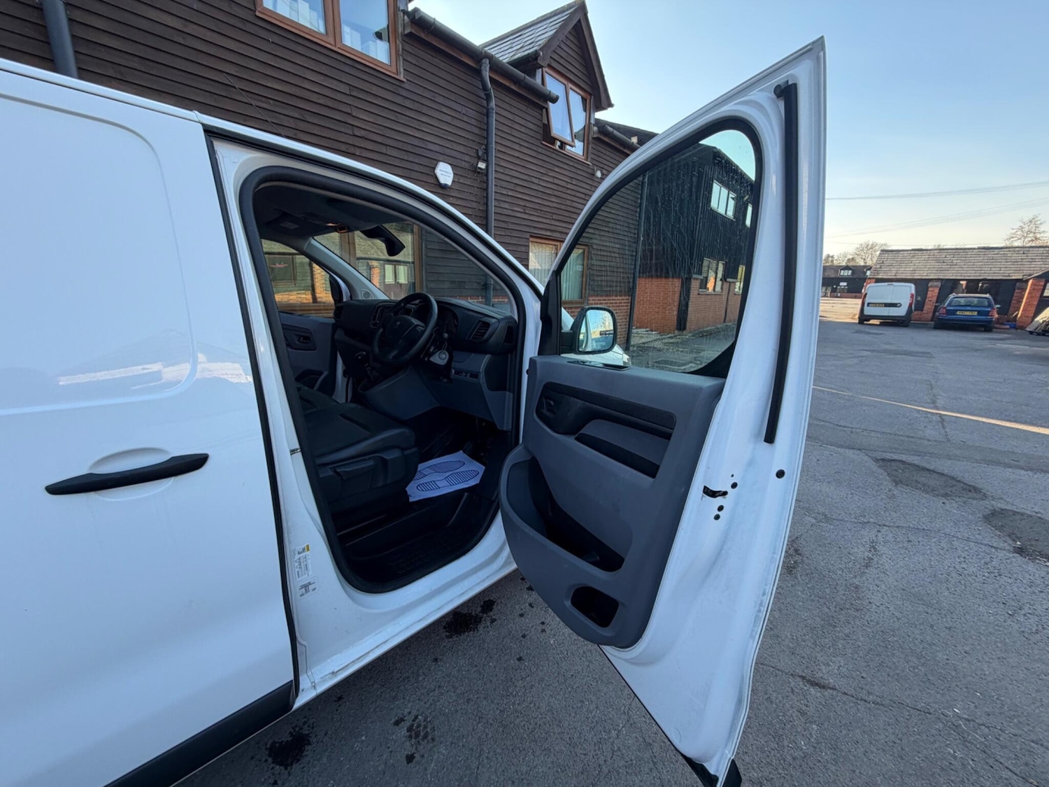 Used Peugeot Expert 2020 for sale - 78127568: Photo 42