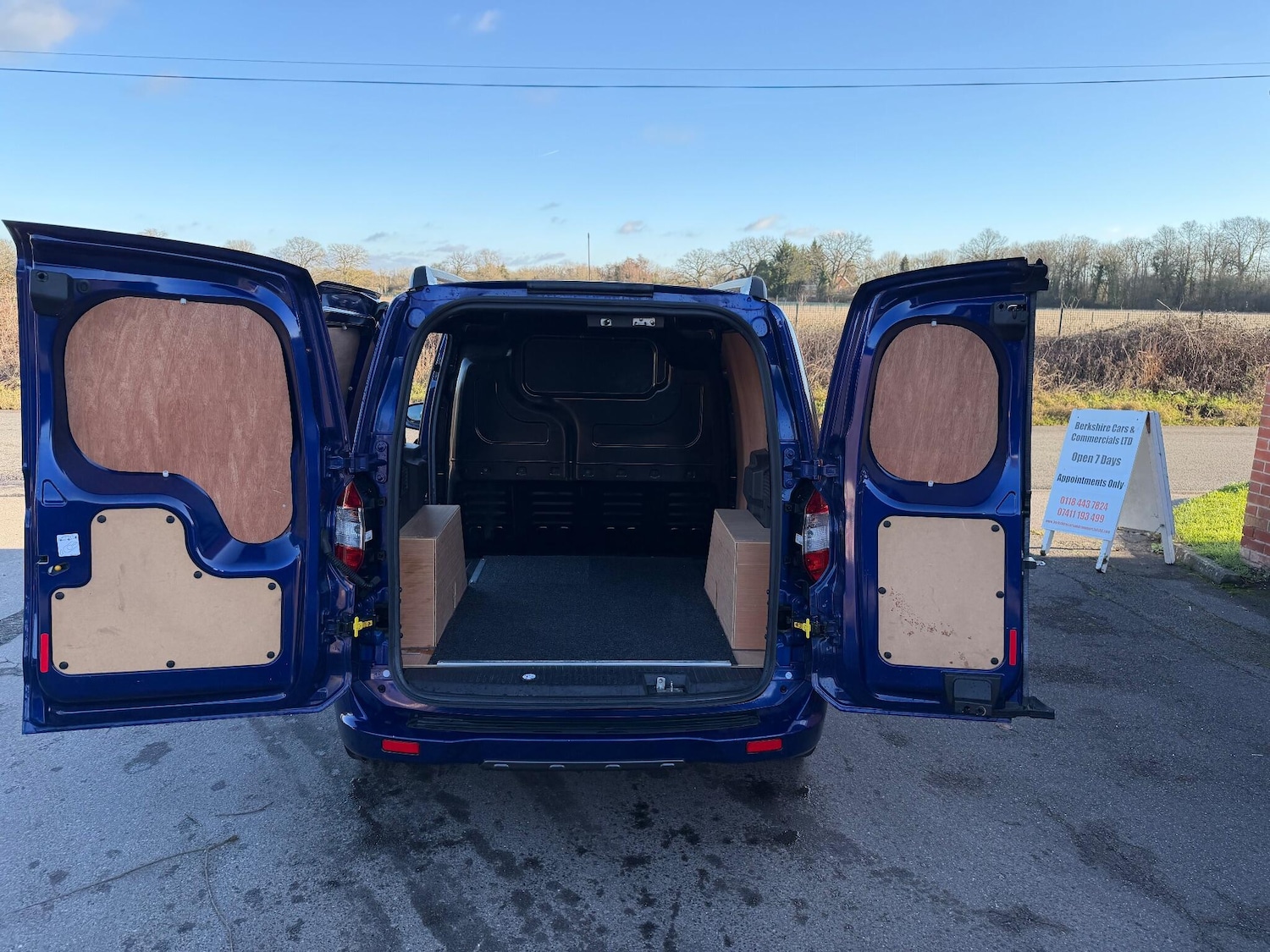 Used Ford Transit Courier 2019 for sale - 77156184: Photo 42