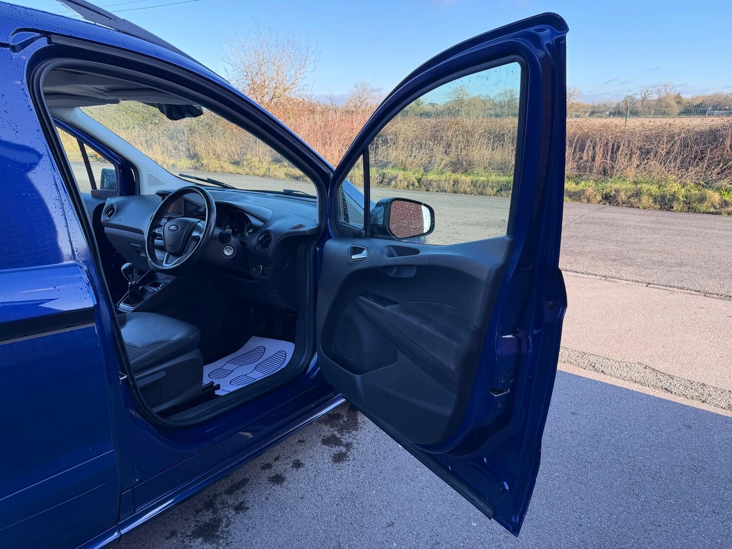 Used Ford Transit Courier 2019 for sale - 77156184: Photo 44