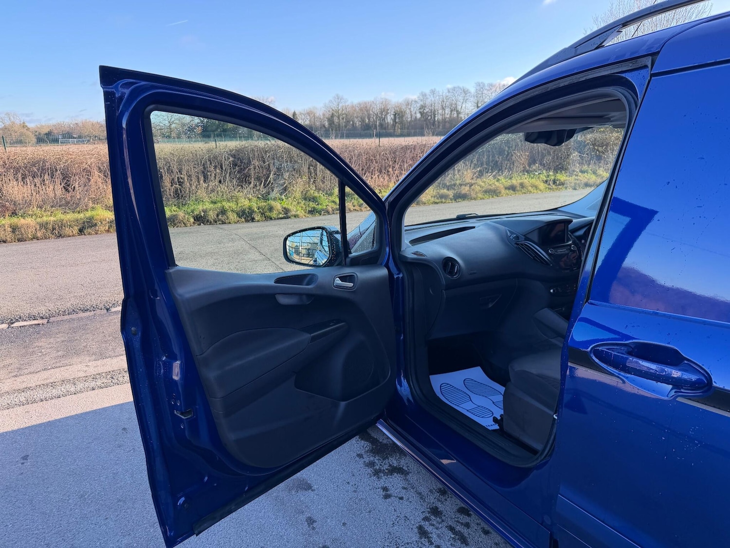 Used Ford Transit Courier 2019 for sale - 77156184: Photo 45