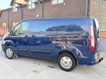 Used Ford Transit Custom 2018 for sale - 79361200: Photo