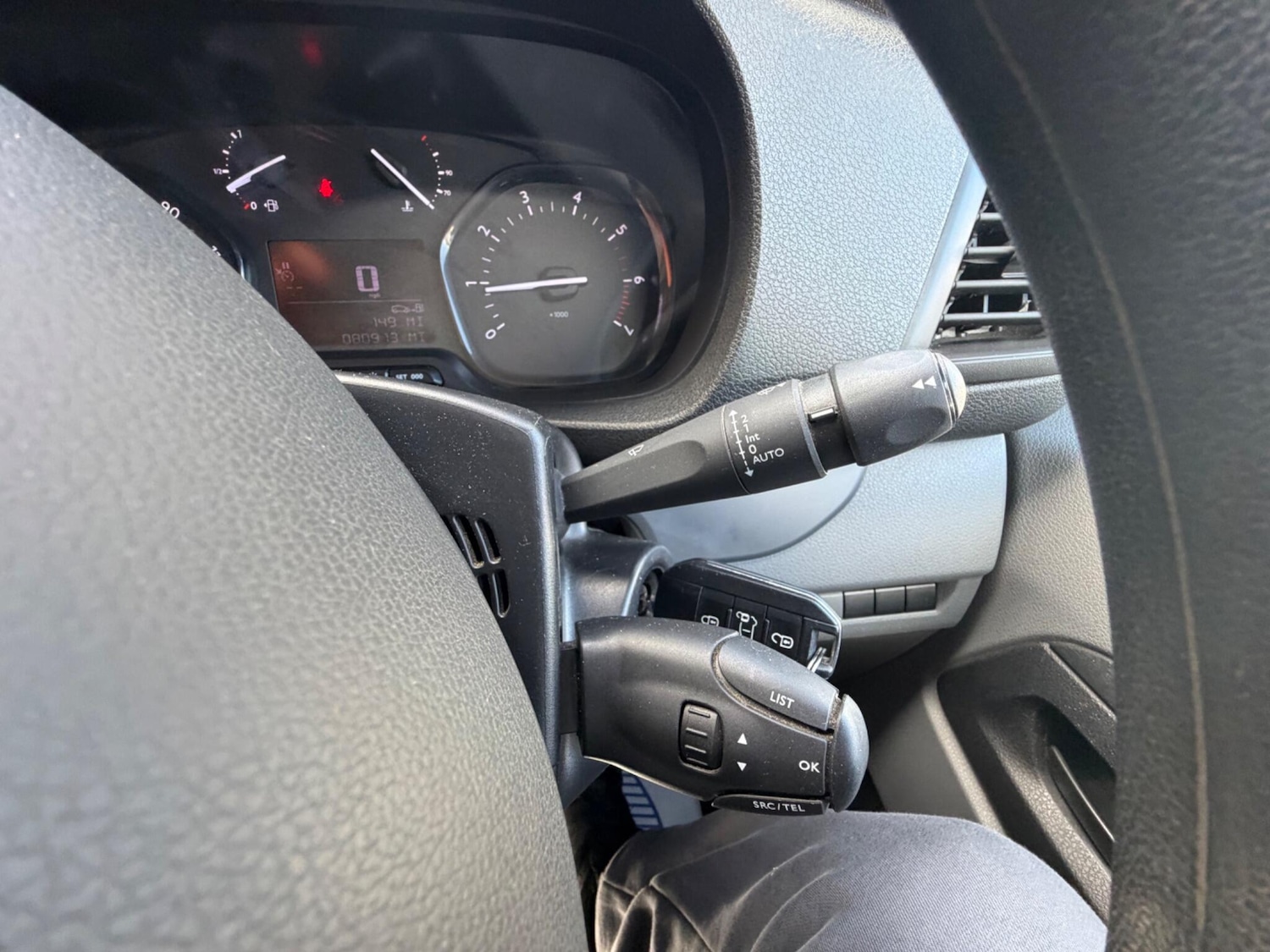 Used Vauxhall Vivaro for sale - 78127655: Photo 32