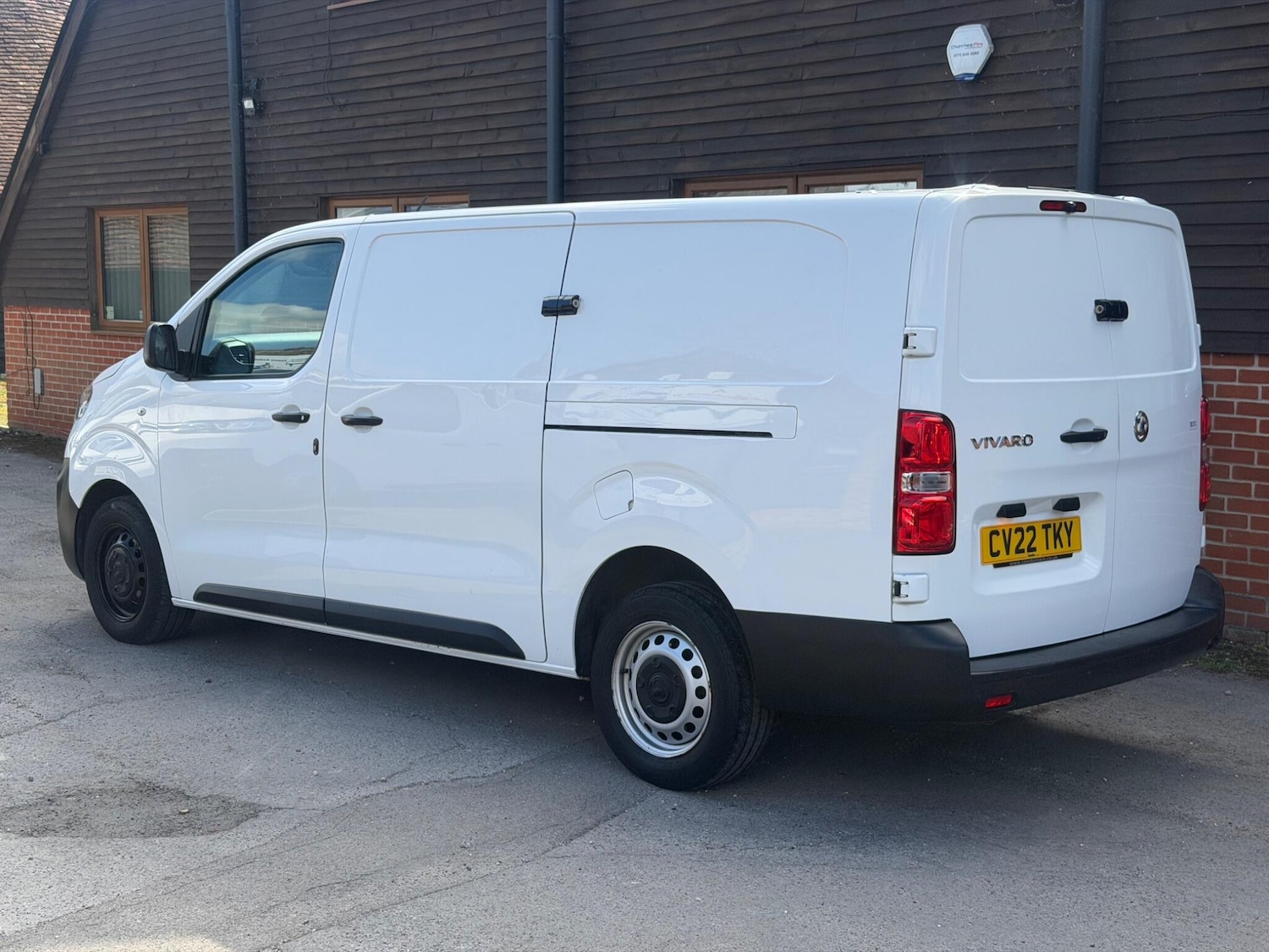 Used Vauxhall Vivaro for sale - 78127655: Photo 4