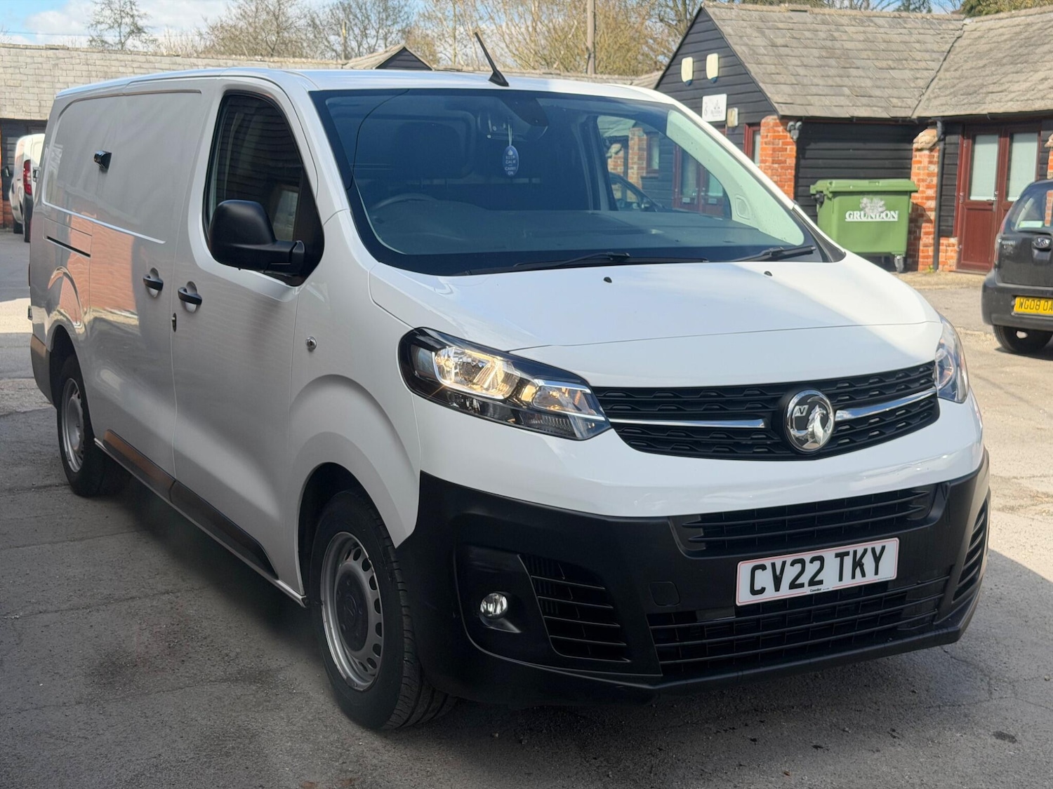 Used Vauxhall Vivaro for sale - 78127655: Photo 5
